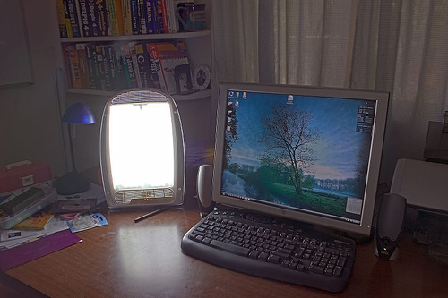 light box, light therapy, blue light, sad lamp